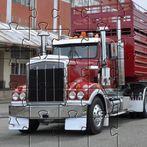 Jigsaw puzzle trailers truck