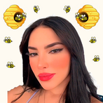 Kimberly Loaiza Juegos Abejas