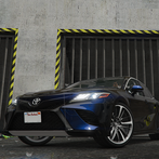 City Traffic Toyota Camry XLE