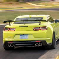 Car Race Chevrolet Camaro ZL1