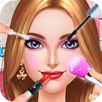 Fashion Show - Dress Up Game