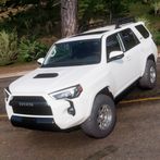 Toyota 4Runner: In Car Race 3D