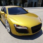 R8 Speedy Car Drive