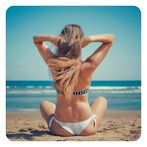 Quiz Girls in Bikini