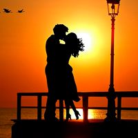 How To Know If A Guy Likes You