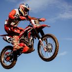 الدراجات النارية المتسابقة