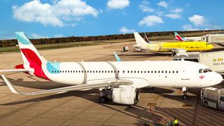 Plane Simulator Dogfights Game - Screenshot 3