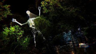 Light Head Scary Horror Forest - Screenshot 2