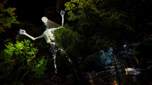 Light Head Scary Horror Forest - Screenshot 2