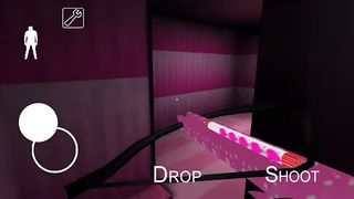 Granny Barbi MOD: Pink House - Screenshot 3