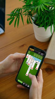 Classic Solitaire Master - Screenshot 1