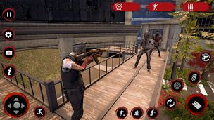 Zombie War: Hunter Survival - Screenshot 2