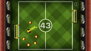 Bouncy Football - Screenshot 2