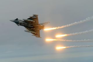 Airplane Survival (Rocket War) - Screenshot 3