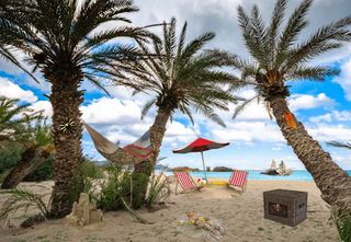 Mystery Corporate Building - Screenshot 3