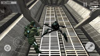 Space Predators Strike: Shooti - Screenshot 1