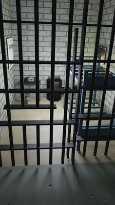 Escape From Prison - Screenshot 1