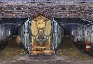 Abandoned Fortress Adventure - Screenshot 1