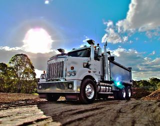 Trucks jigsaw puzzles games - Screenshot 1