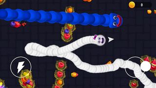 Snake Giant: Slither War IO - Screenshot 2