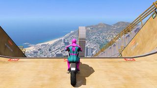 SuperHero Motorbike Mega Ramp - Screenshot 1