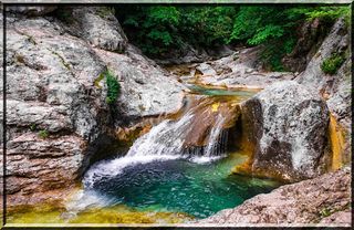 Waterfall Puzzles Collection - Screenshot 2