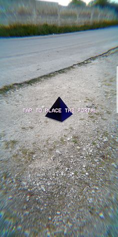 80's AR Portal (ARCore) - Screenshot 2