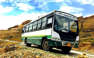 Army Bus Driver Game Hill Bus - Screenshot 2