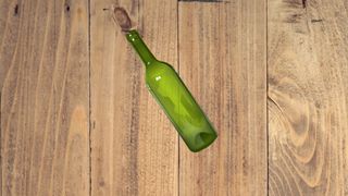 Spin The Bottle - Screenshot 3